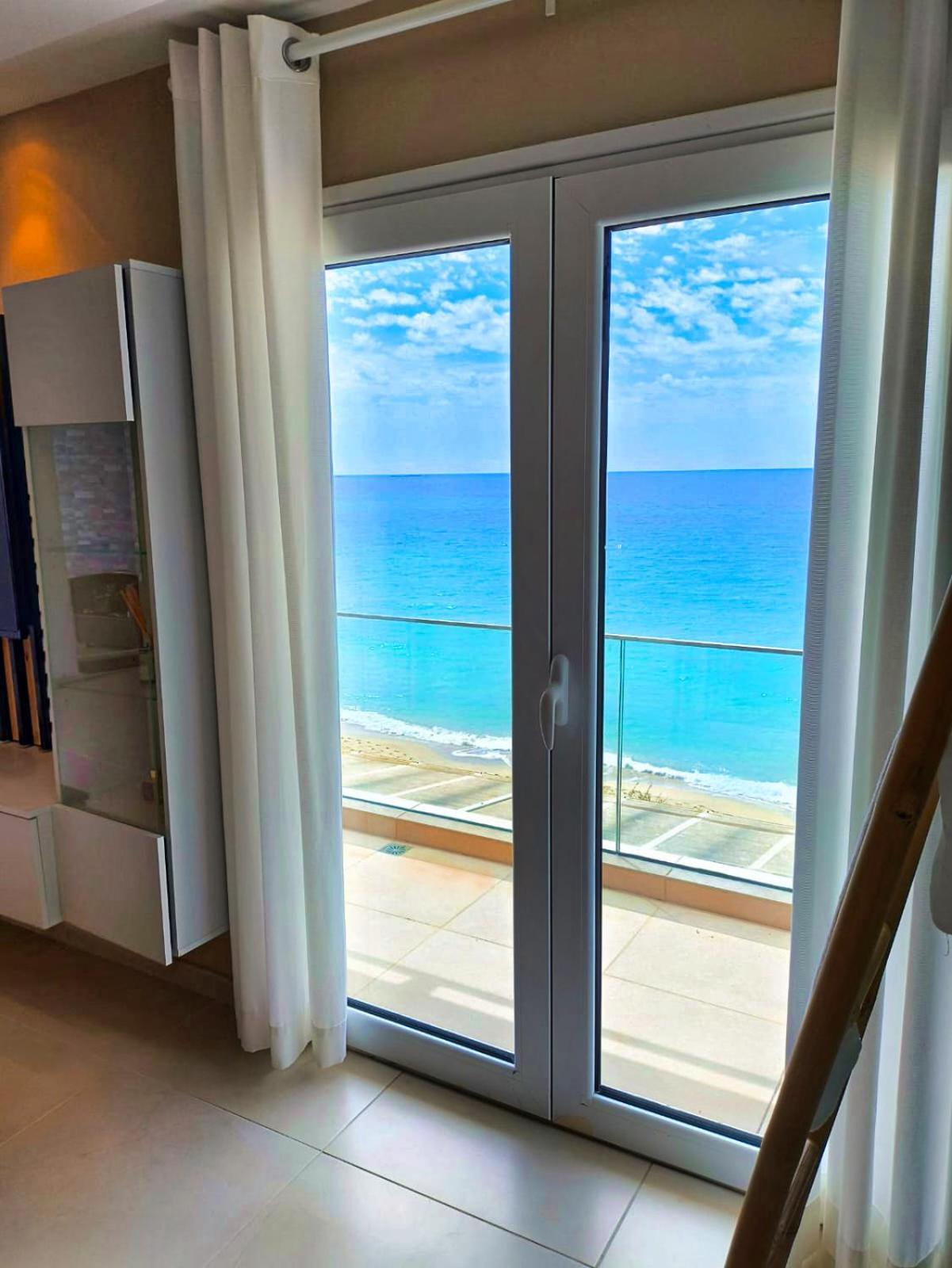 Infinity Beach House By Klv Argostoli  Esterno foto
